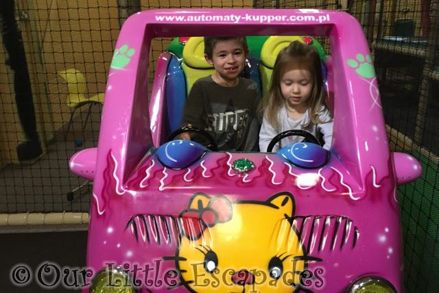 ethan little e sitting pink cat car