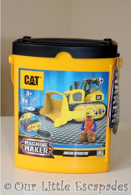 cat machine maker junior operator bulldozer