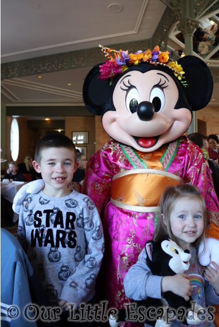ethan little e minnie mouse chinese new year disneyland paris inventions sunday brunch