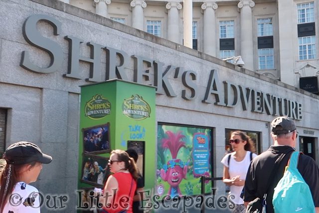 shreks adventure london entrance