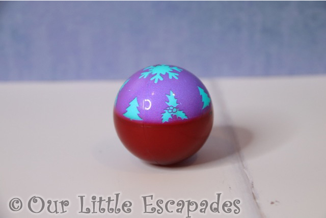 christmas gifts for your cat light up festive cat ball purple