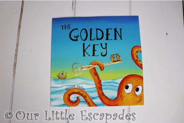 personalised childrens books bang on books the golden key