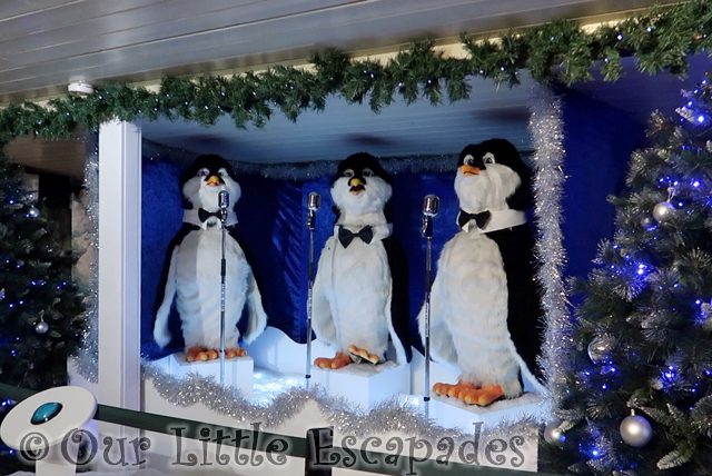 twilight christmas experience colchester zoo santas grotto singing penguins