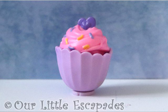 Zuru 5 SURPRISE Purple Season 2 purple cupcake princess cake