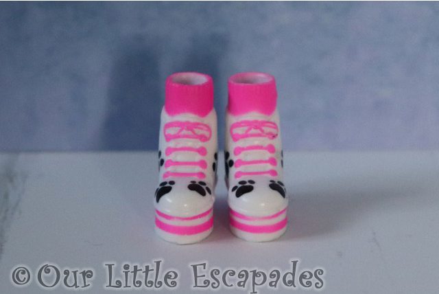 off the hook style dolls pink white paw print boots