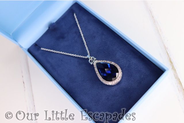 sapphire blue stone locket