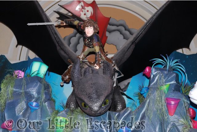 Visiting Toothless and Light Fury at Shrek’s Adventure London