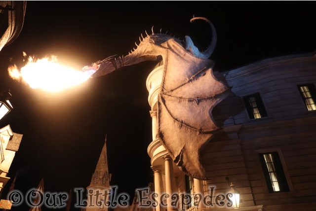 fire breathing dragon night diagon alley wizarding world harry potter