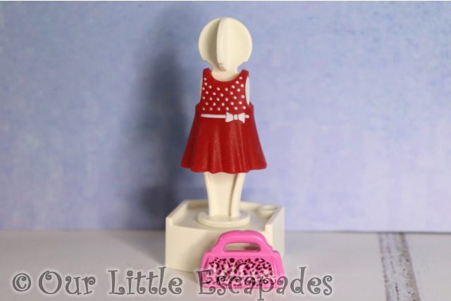 red dress pink bag mannequin playmobil jumbo advent calendar