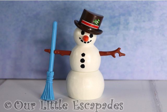 snowman playmobil jumbo advent calendar