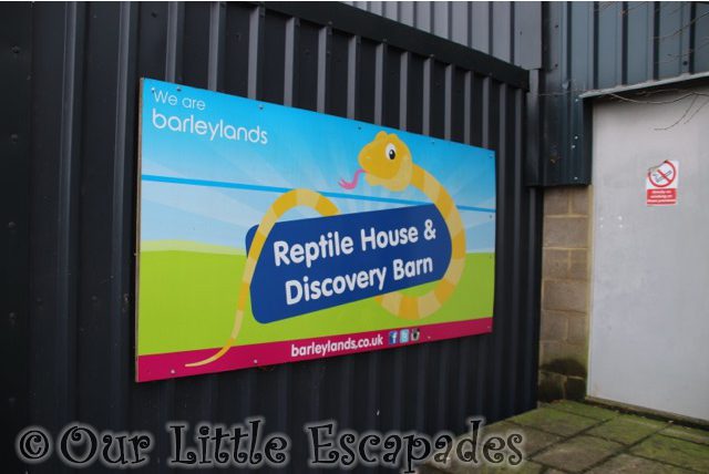 reptile house discovery barn sign barleylands farm park
