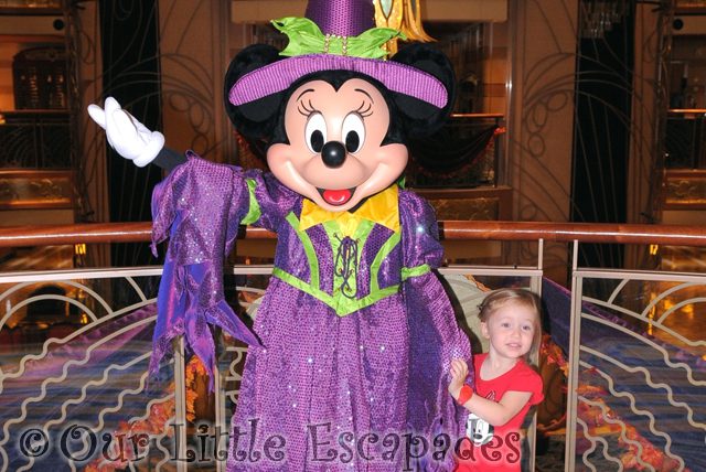Meeting Halloween Minnie Mouse on the Disney Dream