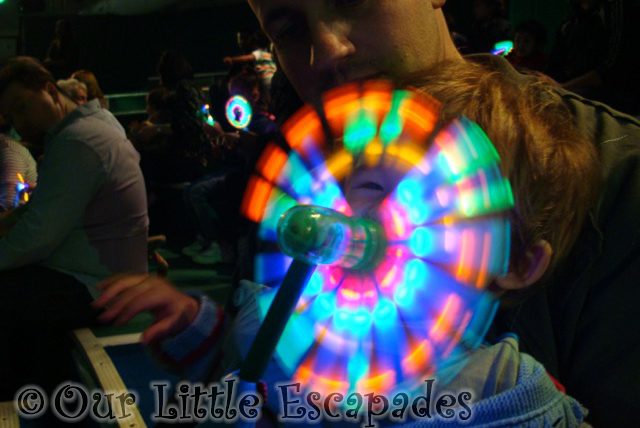 darren ethan igglepiggle light up flashing spinning toy