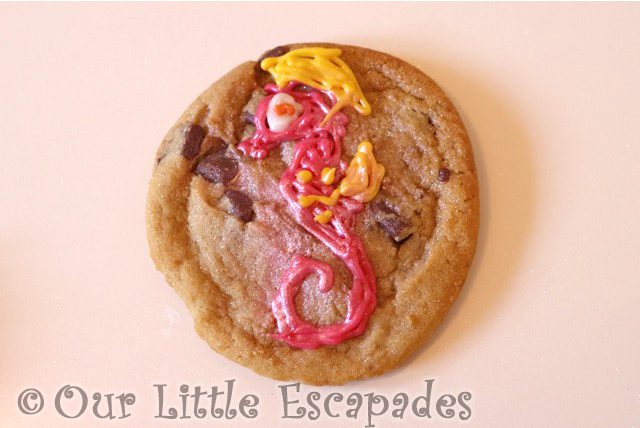 seahorse decorated cookie