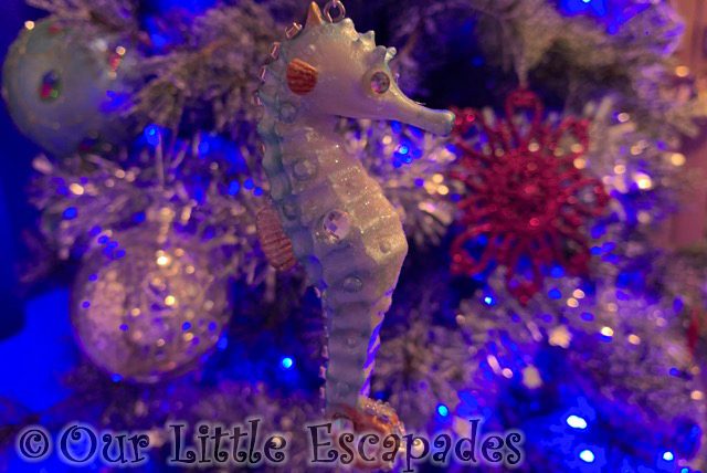 seahorse christmas ornament