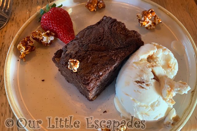 chocolate brownie bear lodge restaurant port lympne