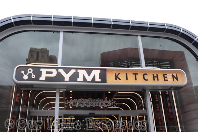 pym kitchen restaurant sign disneyland paris